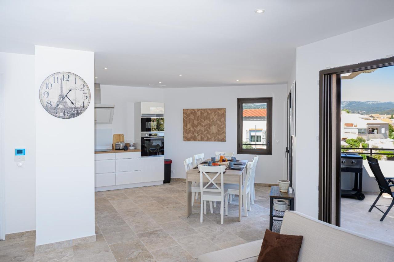 Résidence Le Jardin d'Eugénie Sanary-sur-Mer Extérieur photo