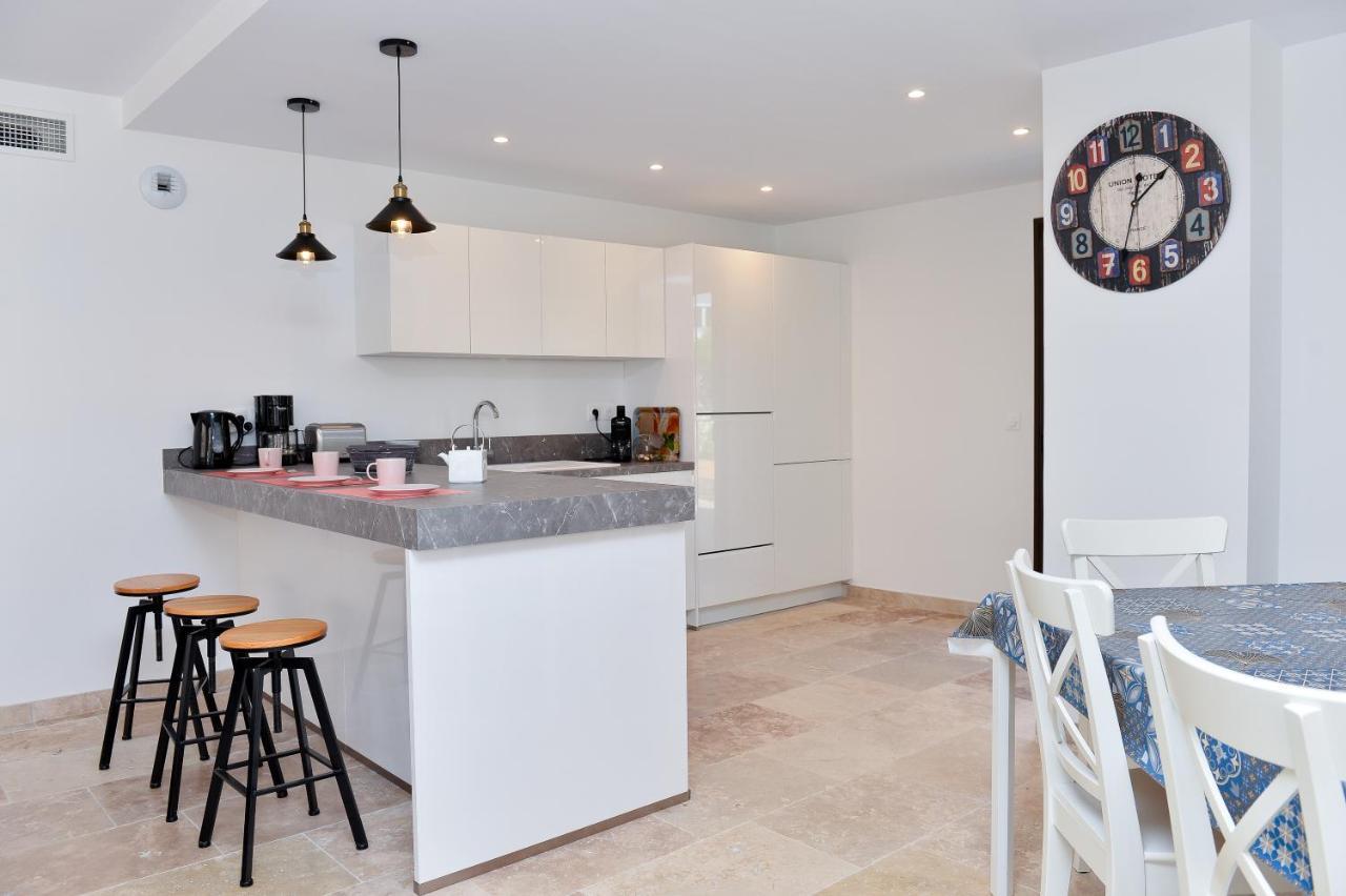Résidence Le Jardin d'Eugénie Sanary-sur-Mer Extérieur photo